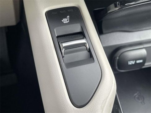 New 2025 Kia Telluride S image 40