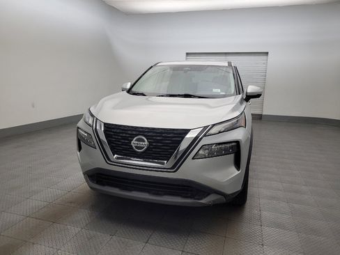 Used 2021 Nissan Rogue SV FWD image 15