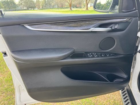 Used 2016 BMW X5 xDrive35i image 11