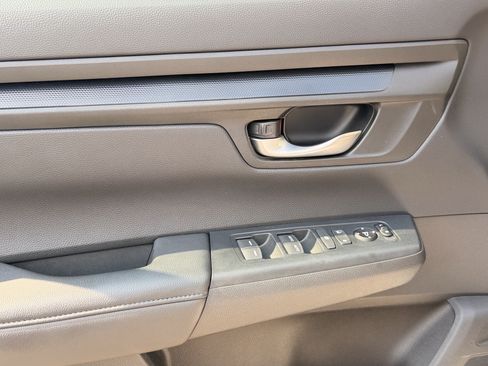 Used 2024 Honda CR-V EX image 11