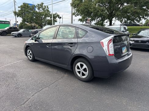 Used 2012 Toyota Prius Two FWD image 17