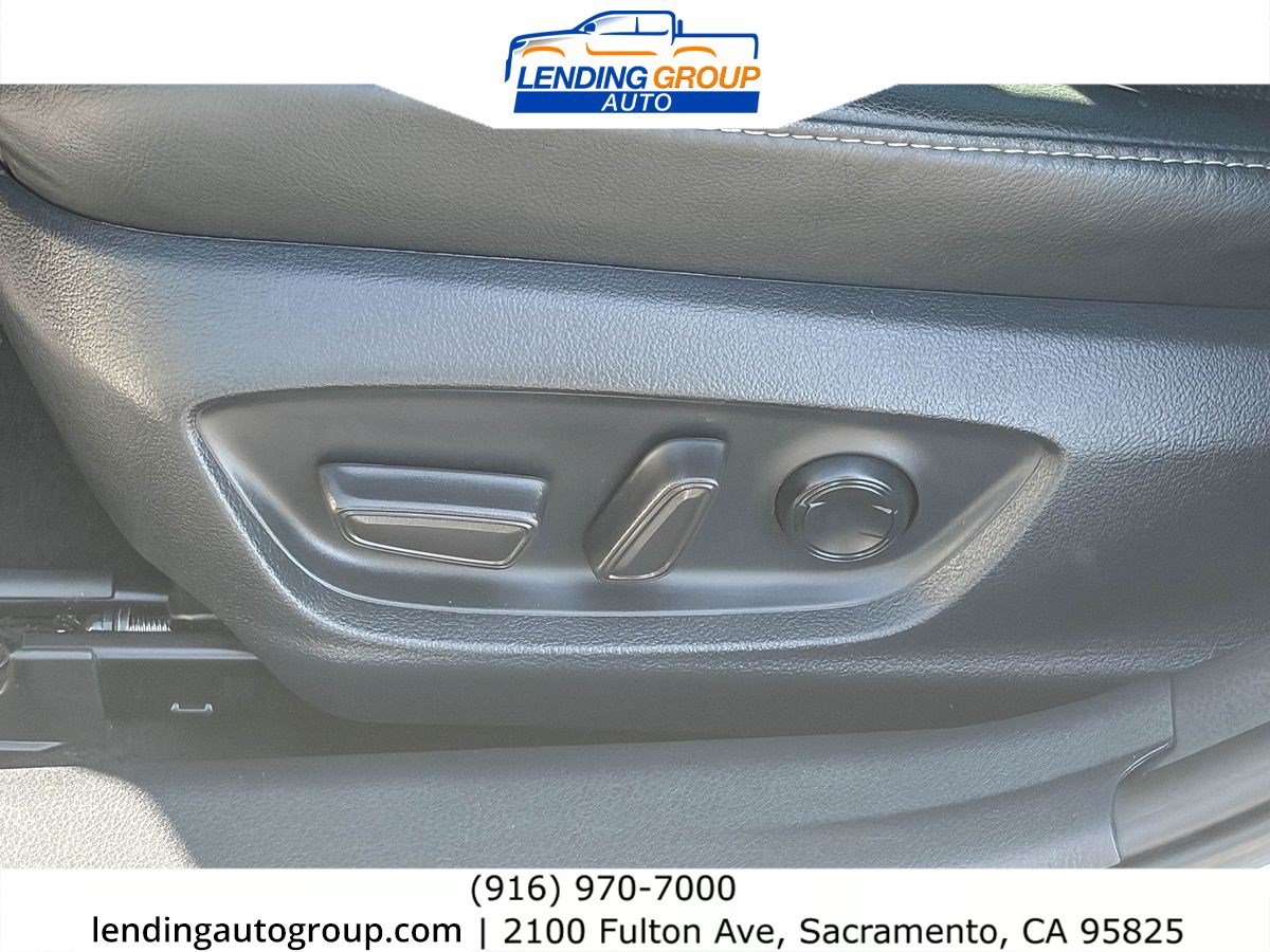 Used 2024 Toyota Camry XSE FWD image 20