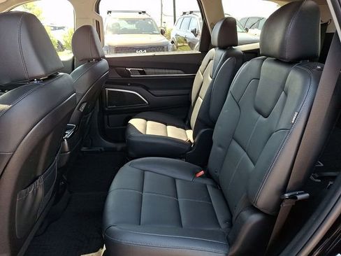 Used 2024 Kia Telluride SX FWD image 10