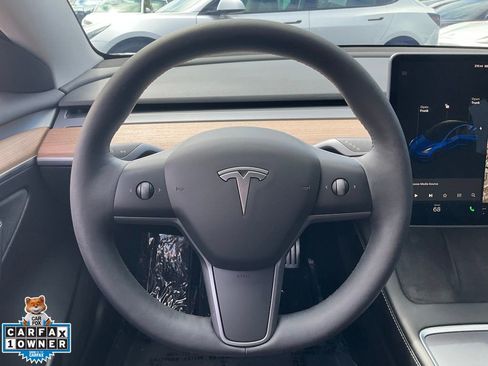 Used 2021 Tesla Model 3 Performance image 38