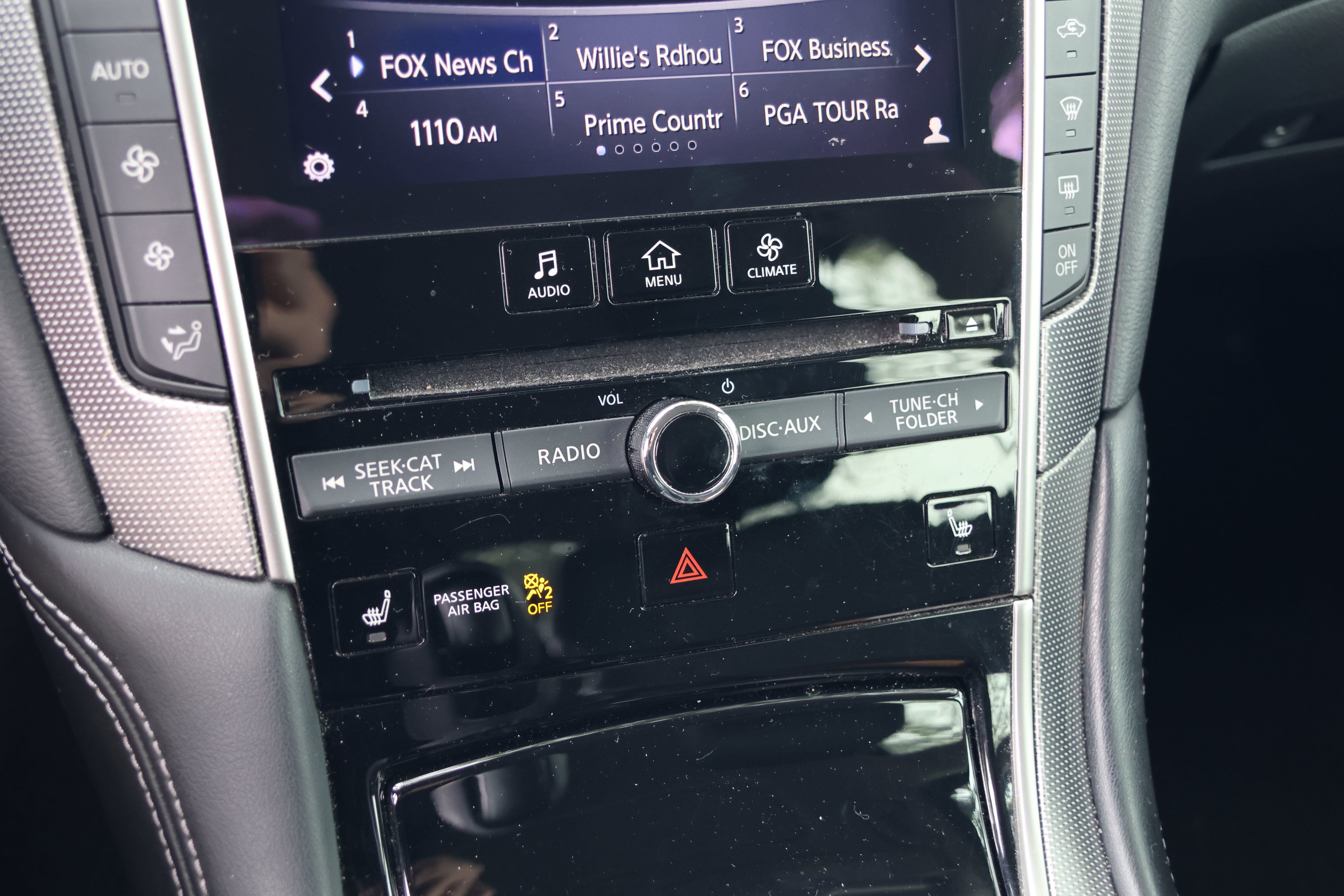 Used 2016 INFINITI Q50 Sport RWD image 26