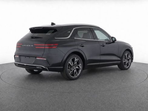 Used 2023 Genesis Electrified GV70 AWD/4WD image 3