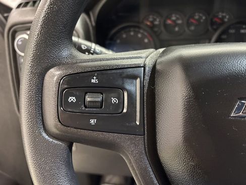 Used 2020 Chevrolet Silverado 1500 Custom Trail Boss w/ Custom Convenience Package AWD/4WD image 21