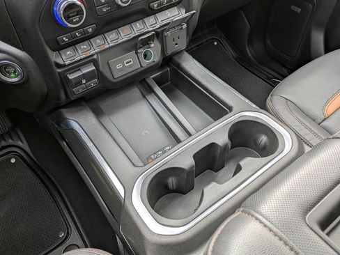 Used 2021 GMC Sierra 1500 AT4 w/ AT4 Value Package image 24