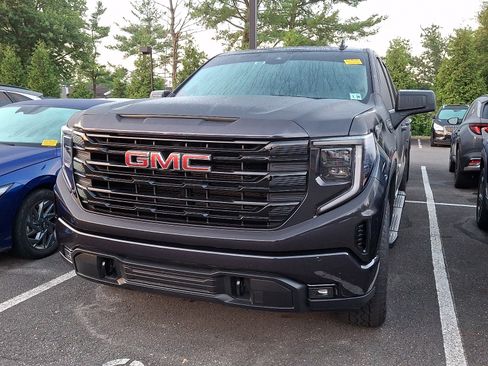 Certified 2024 GMC Sierra 1500 Elevation w/ X31 Off-Road Package AWD/4WD image 2