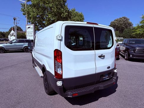 Used 2015 Ford Transit 250 130 Low Roof w/ Exterior Upgrade Package RWD image 10