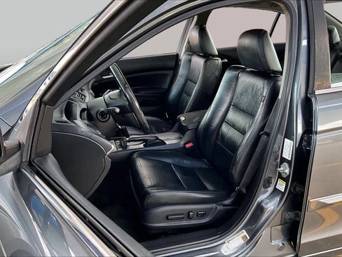 Used 2011 Honda Accord SE image 7