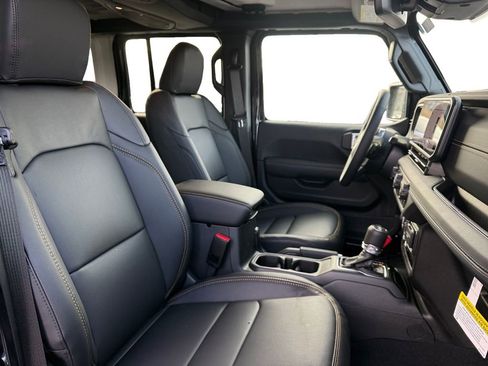 New 2026 Jeep Wrangler Sahara image 15