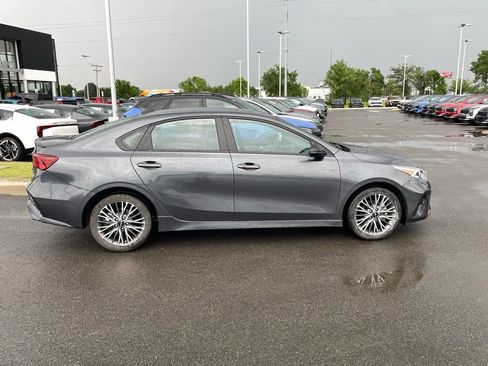 Certified 2024 Kia Forte GT-Line FWD image 8
