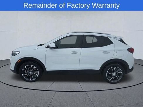 Used 2023 Buick Encore GX Select FWD image 2