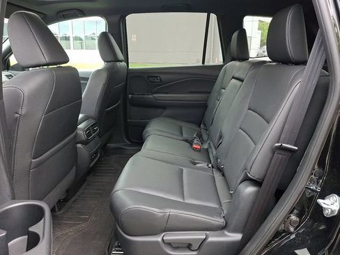 Certified 2024 Honda Passport EX-L image 11