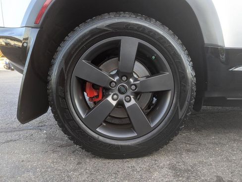 Used 2020 Land Rover Defender 110 X AWD/4WD image 57