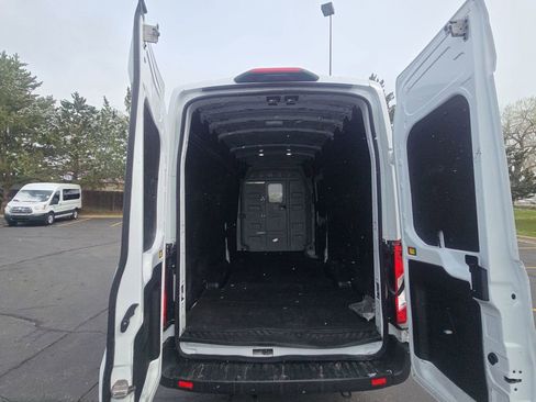 Used 2023 Ford Transit 250 148 High Roof Extended w/ Load Area Protection Package RWD image 19