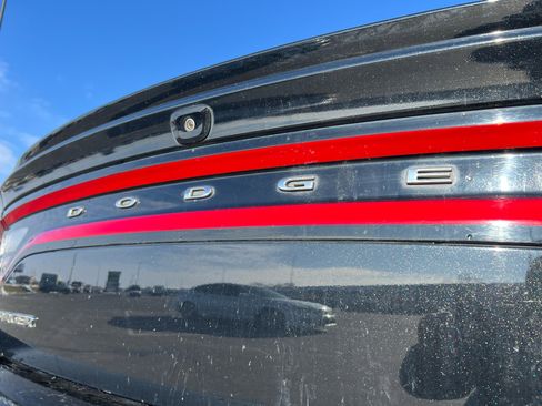 Used 2015 Dodge Charger R/T image 23