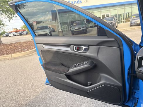 Used 2025 Honda Civic Type R image 14