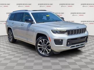 Used 2023 Jeep Grand Cherokee L Overland w/ Luxury Tech Group IV AWD/4WD video 1