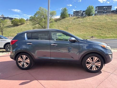 Used 2016 Kia Sportage EX w/ EX Premium Package image 9
