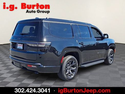 New 2026 Jeep Grand Wagoneer Limited AWD/4WD image 4