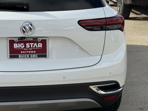 Used 2021 Buick Envision Essence w/ Technology Package I AWD/4WD image 10