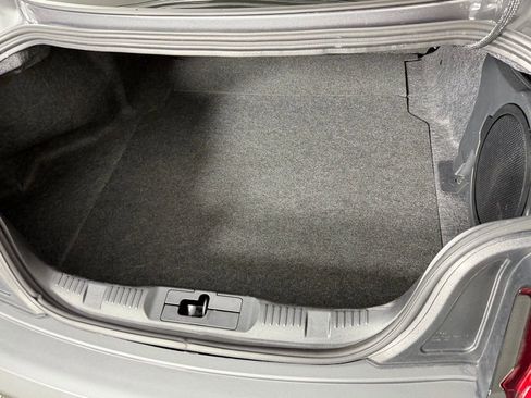 Used 2021 Ford Mustang Shelby GT500 w/ Technology Package image 21