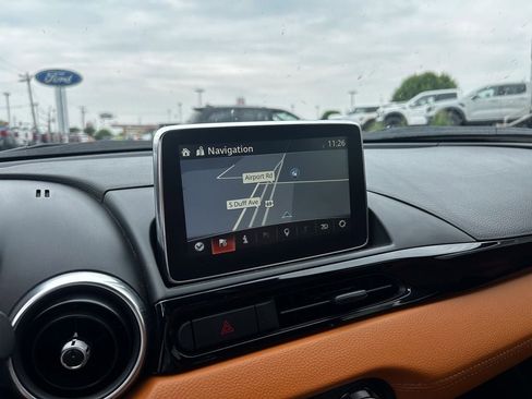 Used 2017 FIAT 124 Spider Lusso RWD image 20