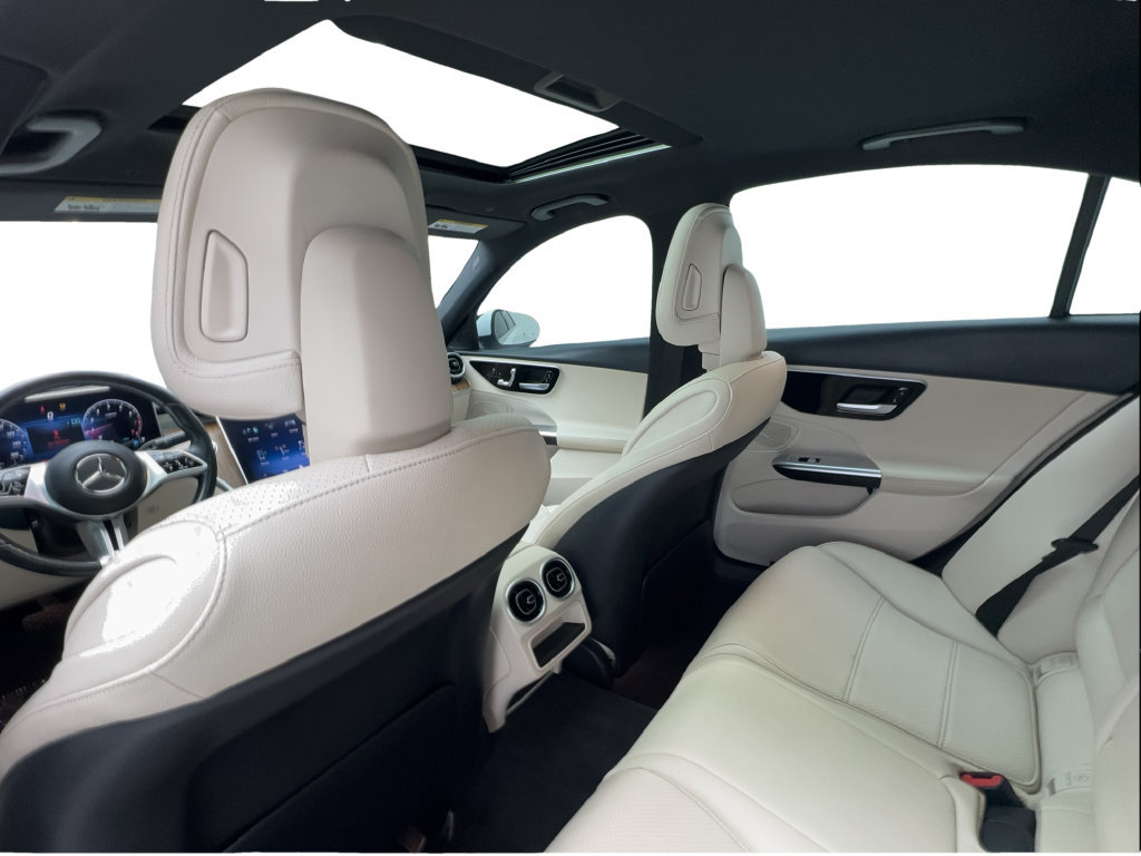 Used 2023 Mercedes-Benz C 300 Sedan image 25