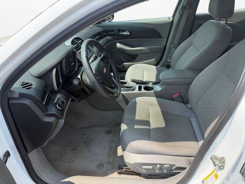 Used 2014 Chevrolet Malibu LS FWD image 15