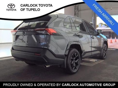 Used 2025 Toyota RAV4 XLE w/ Convenience Package image 4