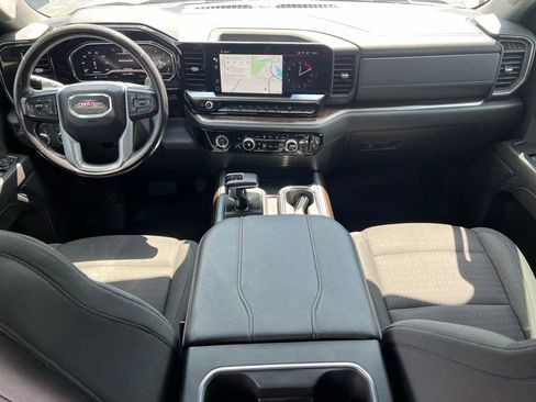 Used 2023 GMC Sierra 1500 Elevation AWD/4WD image 13