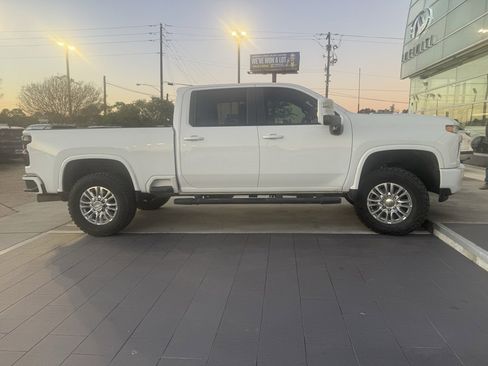 Used 2021 Chevrolet Silverado 2500 W/T w/ Gooseneck/5TH Wheel Package image 8