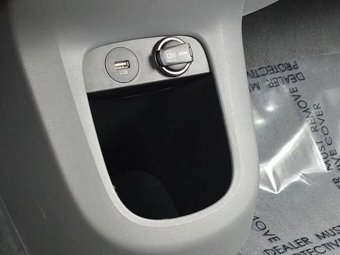 Used 2024 Hyundai Ioniq 5 SE image 32