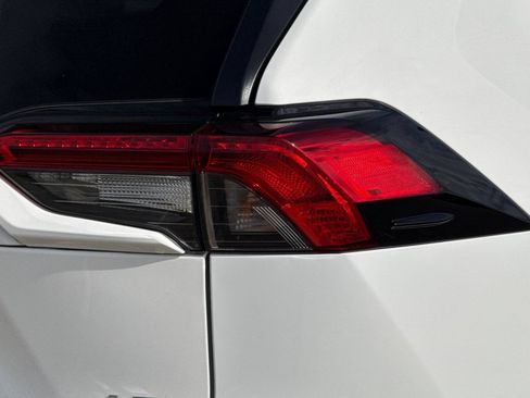 Certified 2025 Toyota RAV4 LE FWD image 50