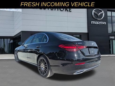 Used 2025 Mercedes-Benz C 300 4MATIC Sedan image 5