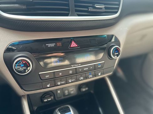 Used 2020 Hyundai Tucson Sport AWD/4WD image 16