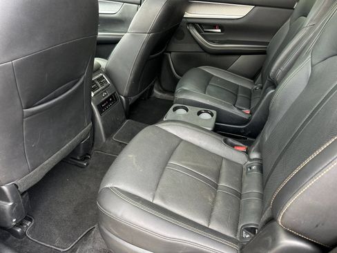 Used 2024 MAZDA CX-90 3.3 Turbo w/ Premium Package AWD/4WD image 11
