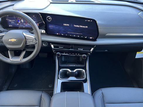 New 2026 Chevrolet Traverse LT image 36