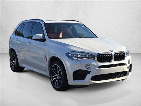 Used 2018 BMW X5 M AWD/4WD image 3