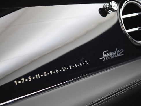 Used 2023 Bentley Bentayga Speed image 38