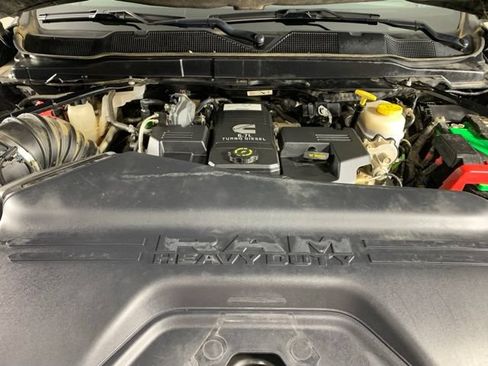 Used 2020 RAM 3500 Laramie AWD/4WD image 34