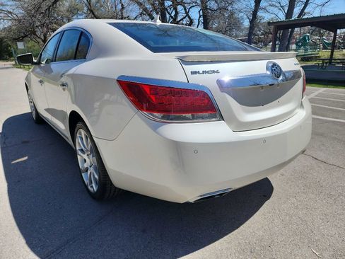 Used 2010 Buick LaCrosse CXS w/ Touring Package FWD image 6