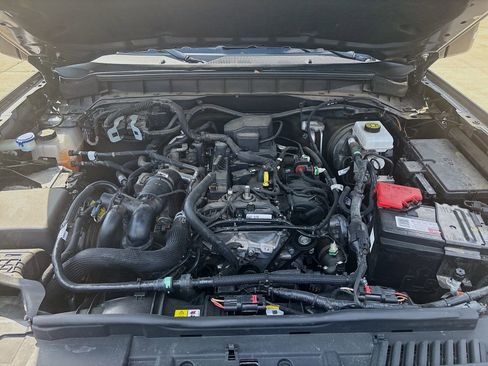 Used 2022 Ford Bronco Badlands w/ Sasquatch Package image 28