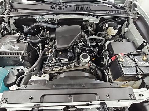 Used 2023 Toyota Tacoma SR image 37