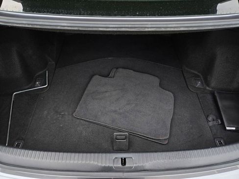 Used 2018 Lexus IS 300 F Sport image 36