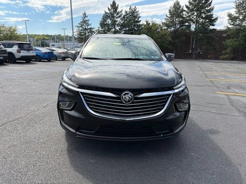 Used 2024 Buick Enclave Essence w/ Technology Package AWD/4WD image 2