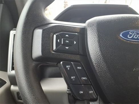 Used 2018 Ford F150 XLT w/ Trailer Tow Package image 15