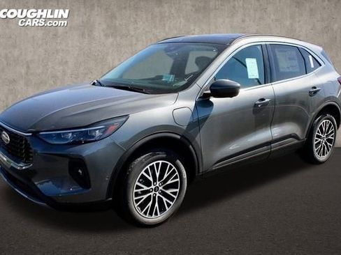 New 2024 Ford Escape SE w/ PHEV Premium Package image 3